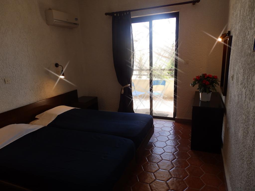 Emmanuel Apartments Rhodes City Pokoj fotografie